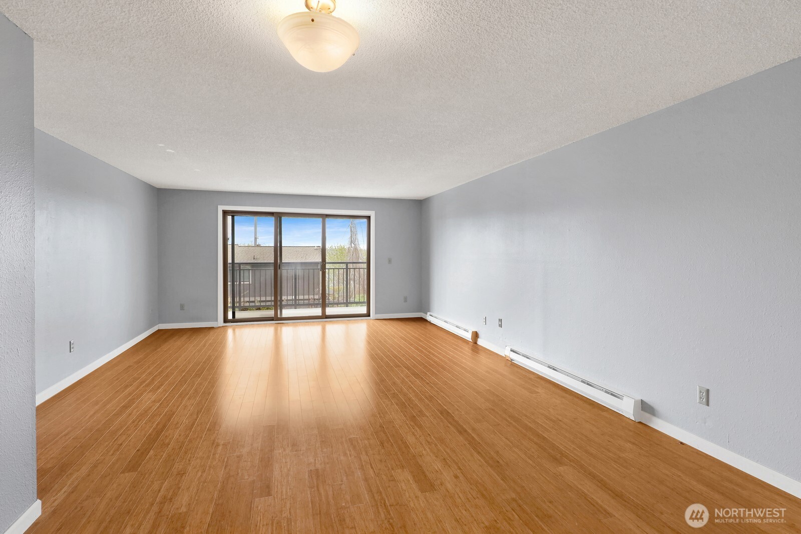 700 11th Street C4 Property Photo 8