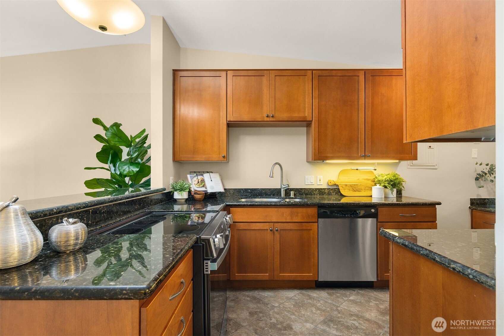 130 105th Avenue A-305 Property Photo 11