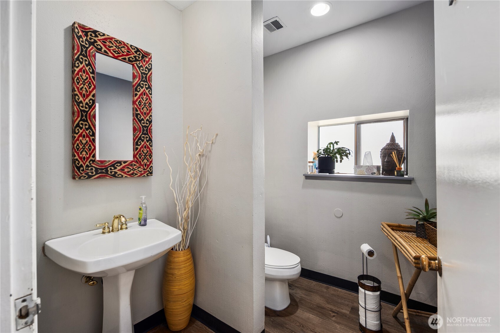 7439 Beverly Boulevard Property Photo 12