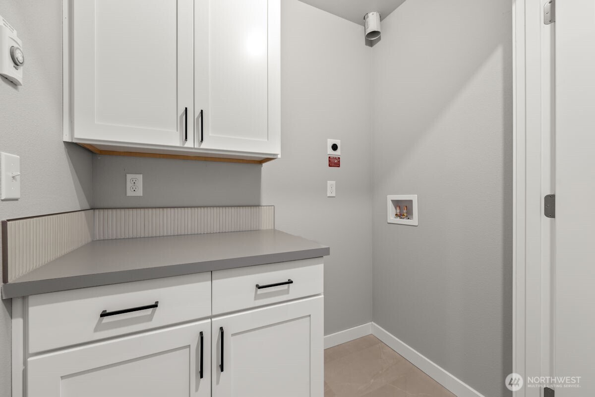 16823 Alder Way K3 Property Photo 4