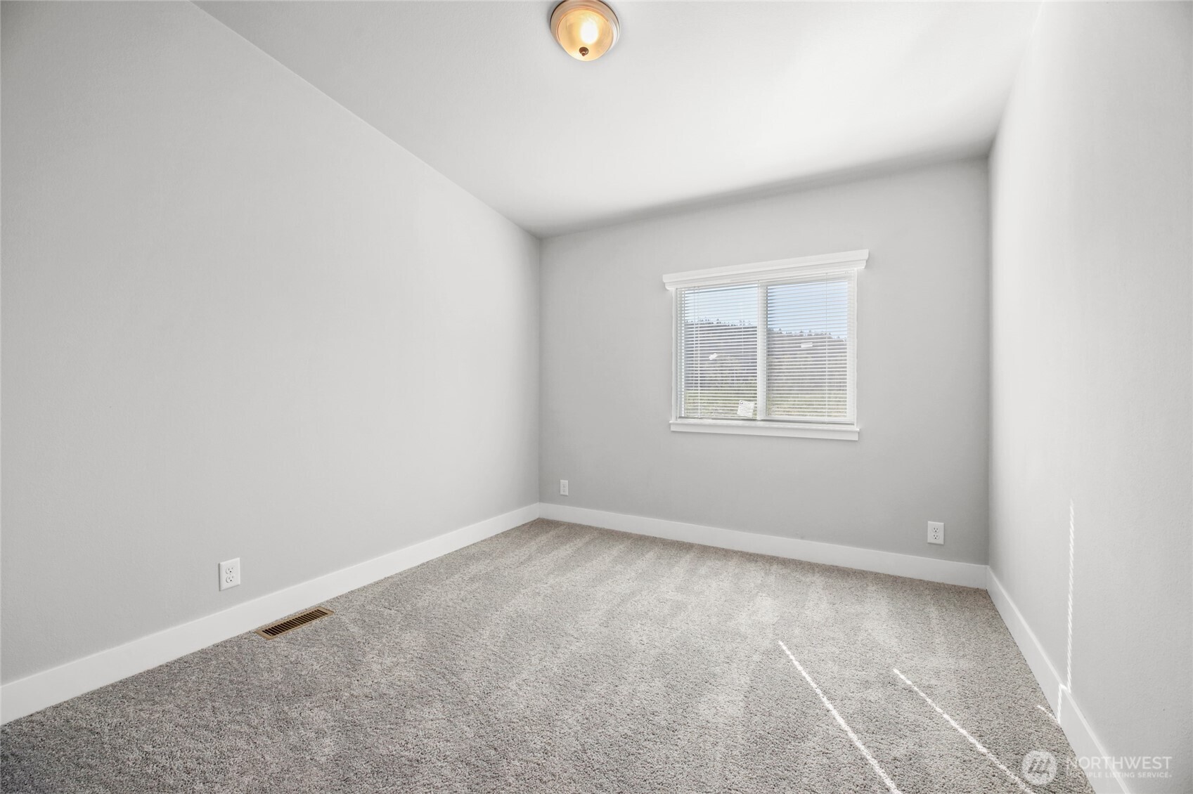 2126 Glacier Street 53 Property Photo 21