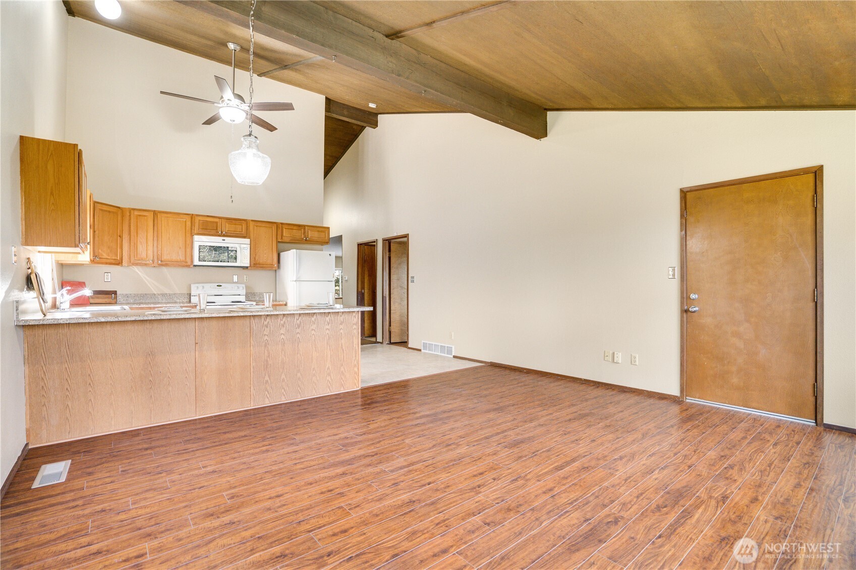 3023 Bridgeport Way B Property Photo 8
