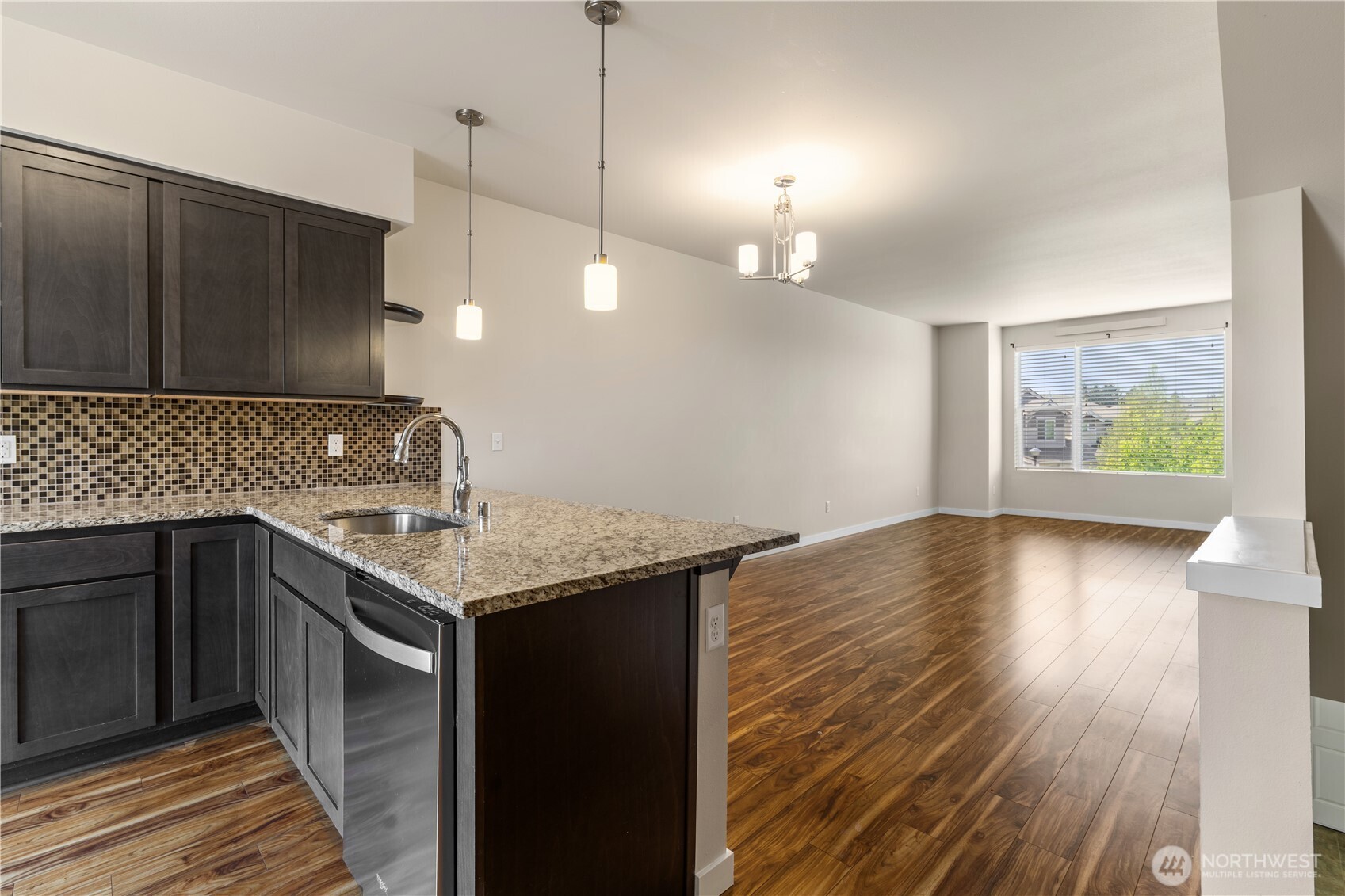 17410 118th Avenue Ct C Property Photo 9