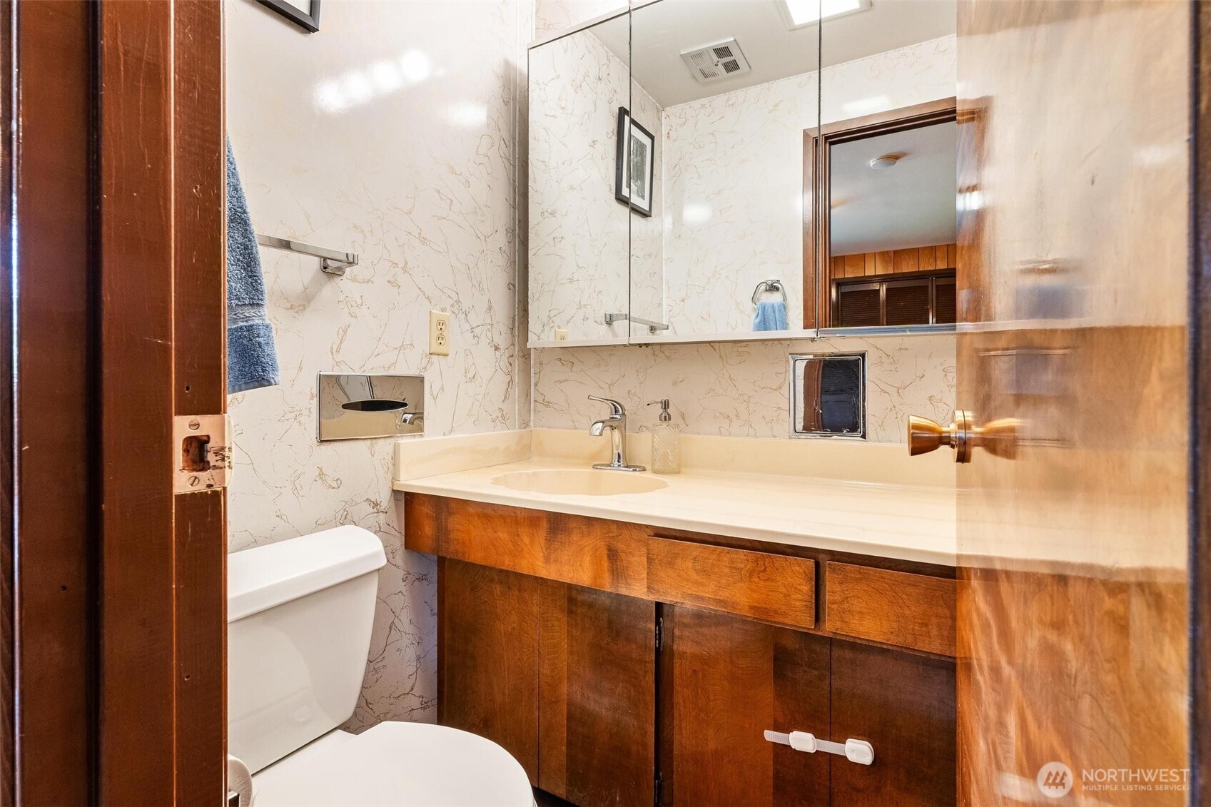 8944 W Pressentin Drive Property Photo 14