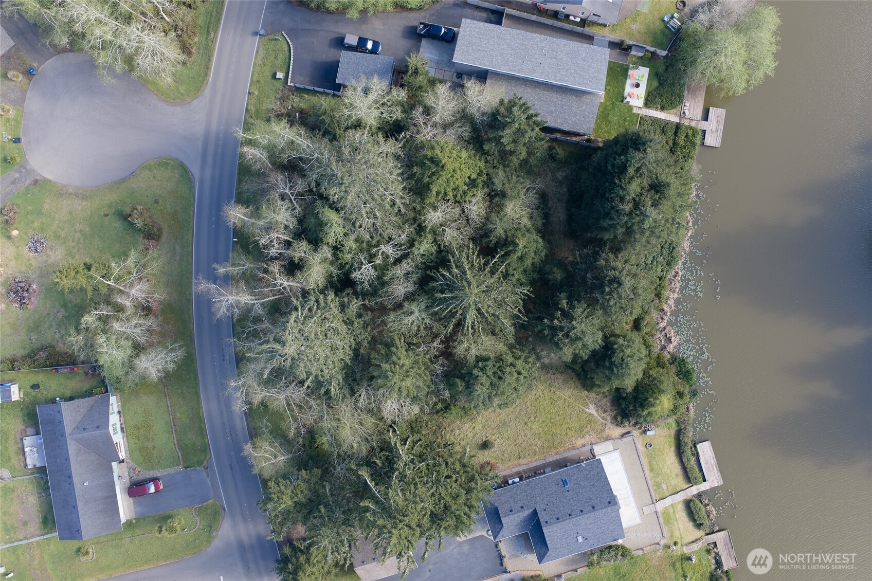 189 Duck Lake Drive Property Photo 18