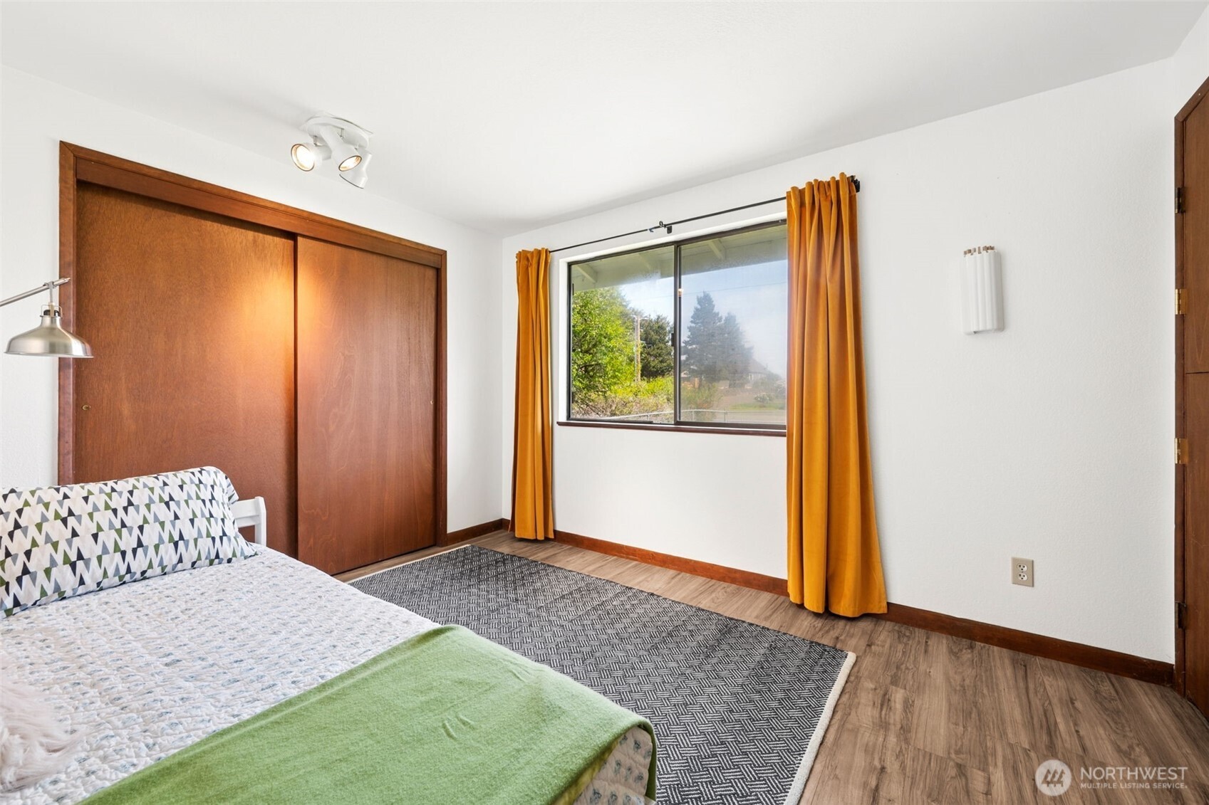655 Mt Olympus Avenue Property Photo 19