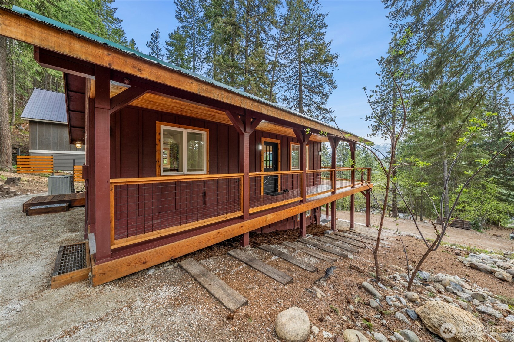 25603 Camp 12 Road Property Photo 6
