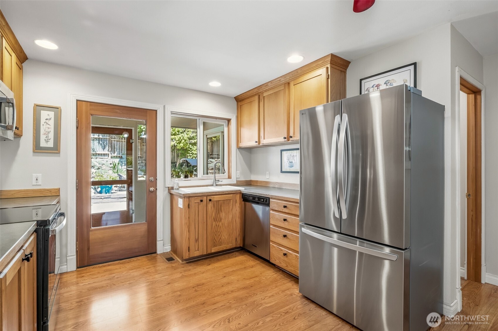 604 Birch Street Property Photo 12