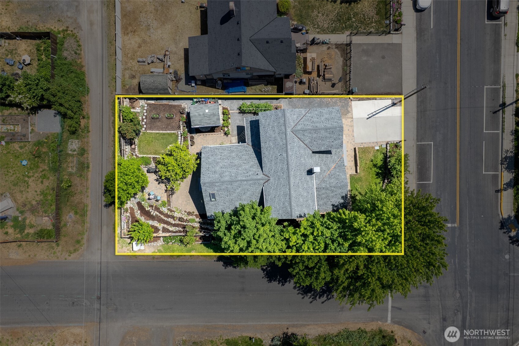 604 Birch Street Property Photo 39