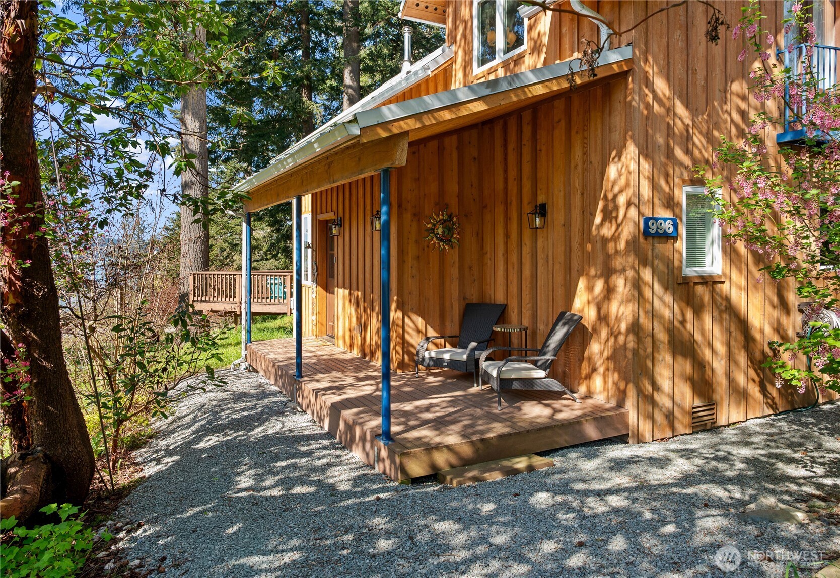 996 Orchid Road Property Photo 8