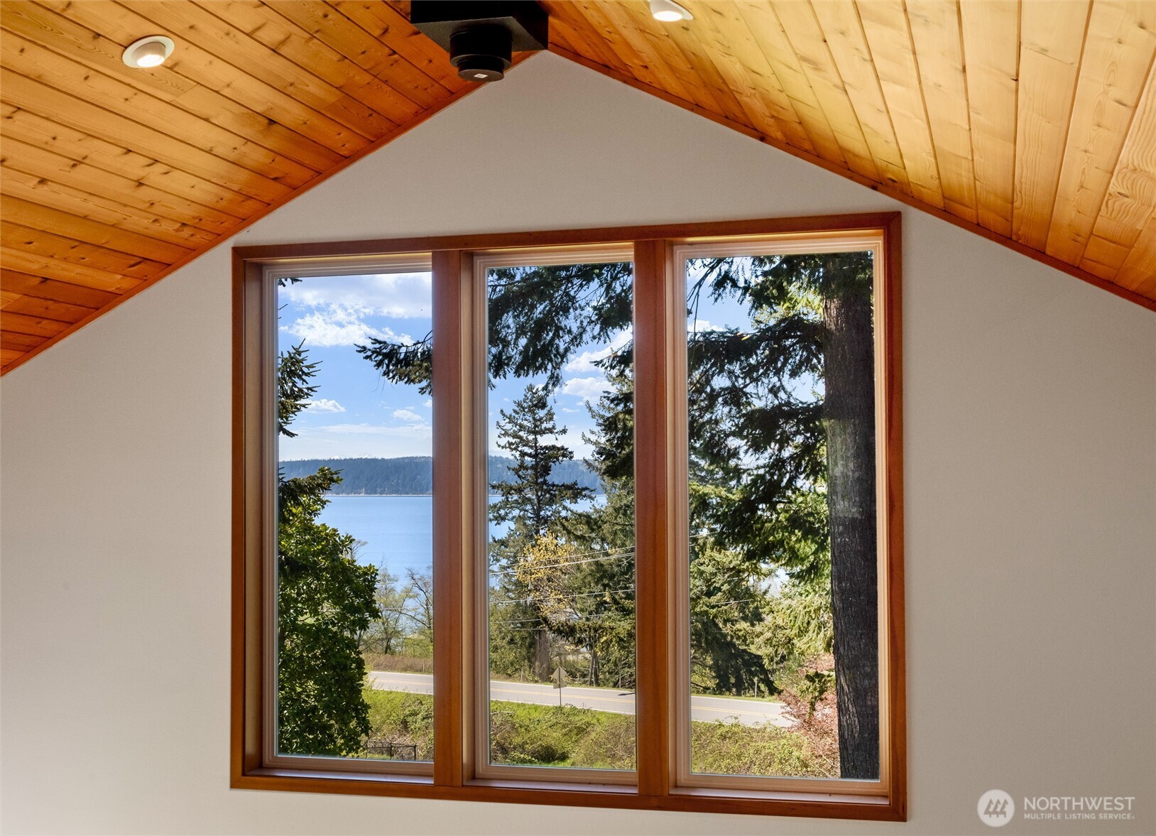 996 Orchid Road Property Photo 31