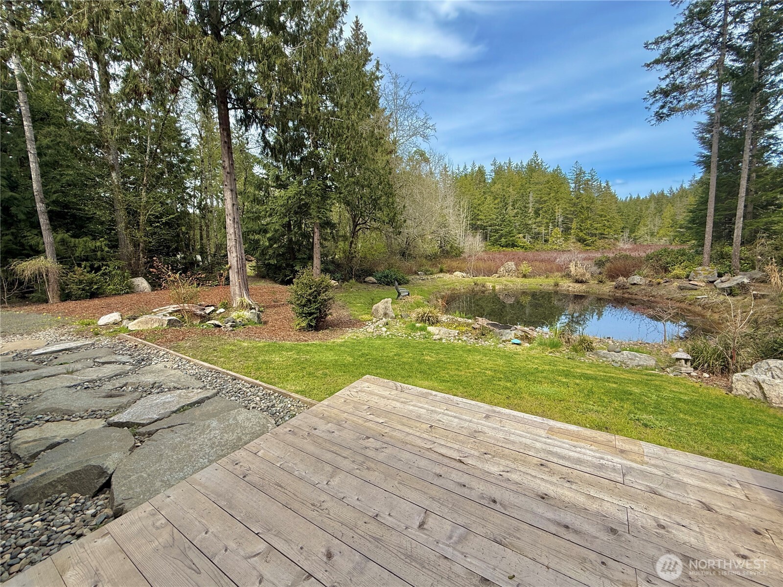 151 E Horine Way Property Photo 9