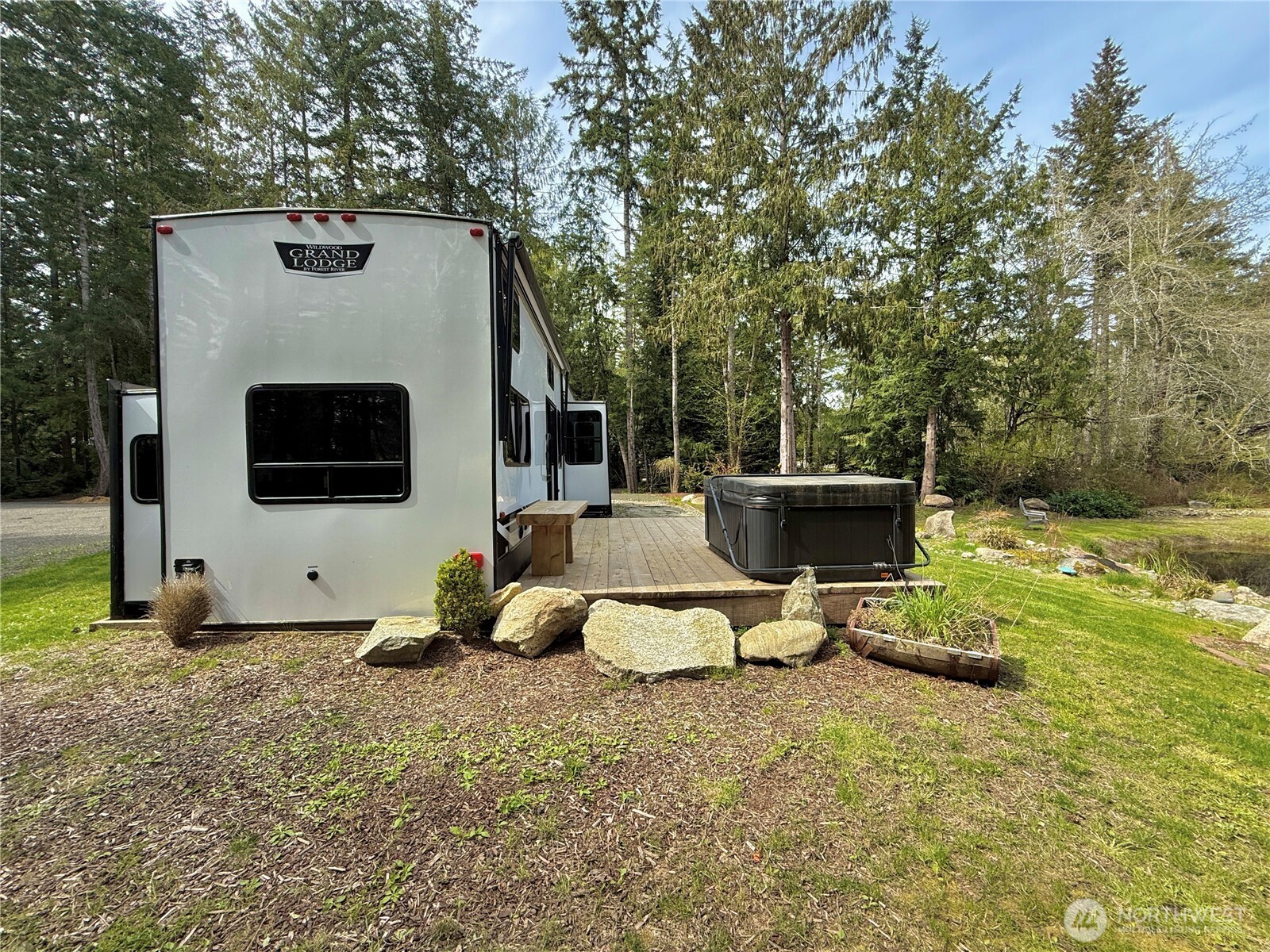 151 E Horine Way Property Photo 23