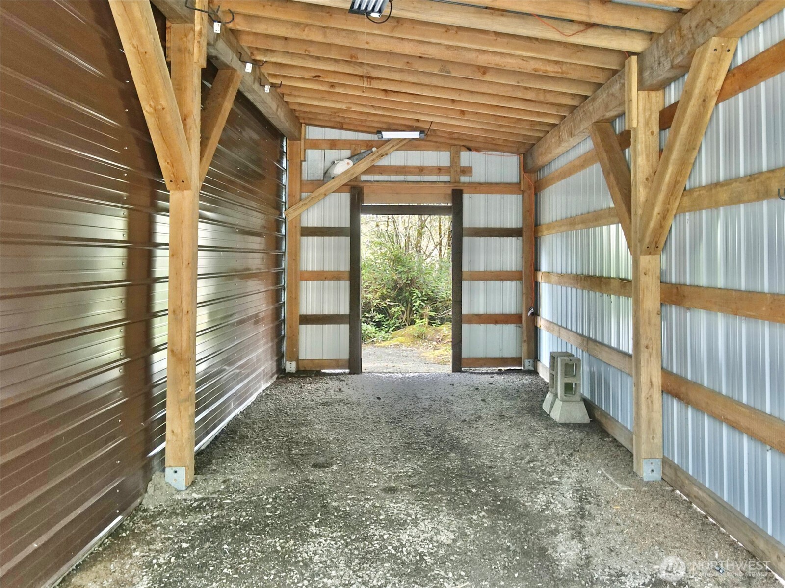 151 E Horine Way Property Photo 31