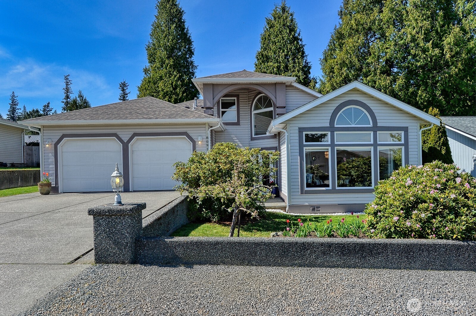 8091 Kispiox Road Property Photo 1
