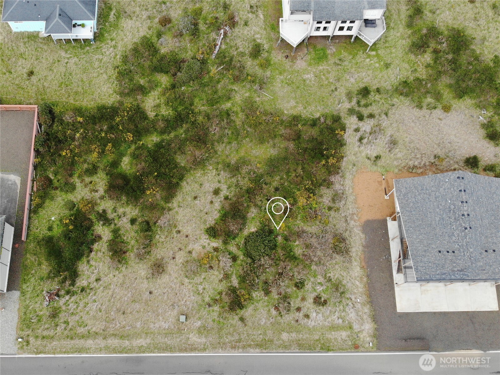 1493 E Ocean Shores Boulevard Property Photo 4