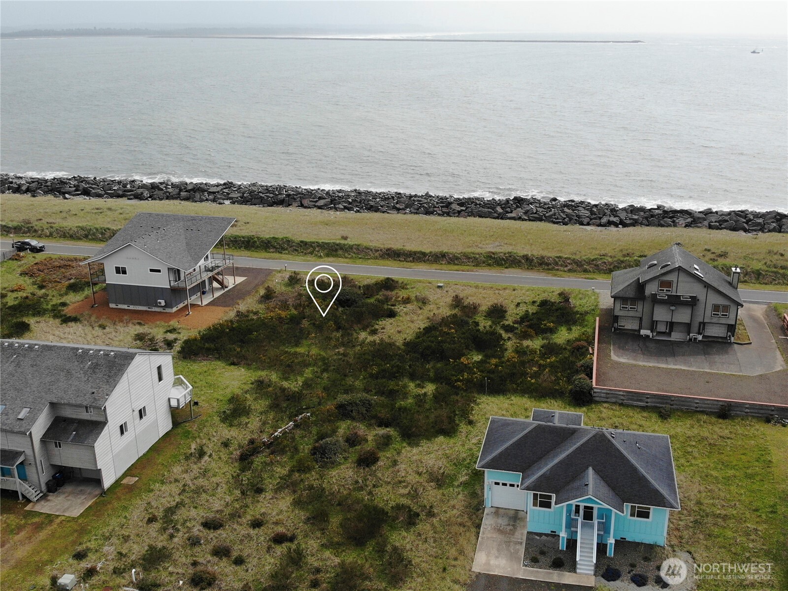 1493 E Ocean Shores Boulevard Property Photo 5