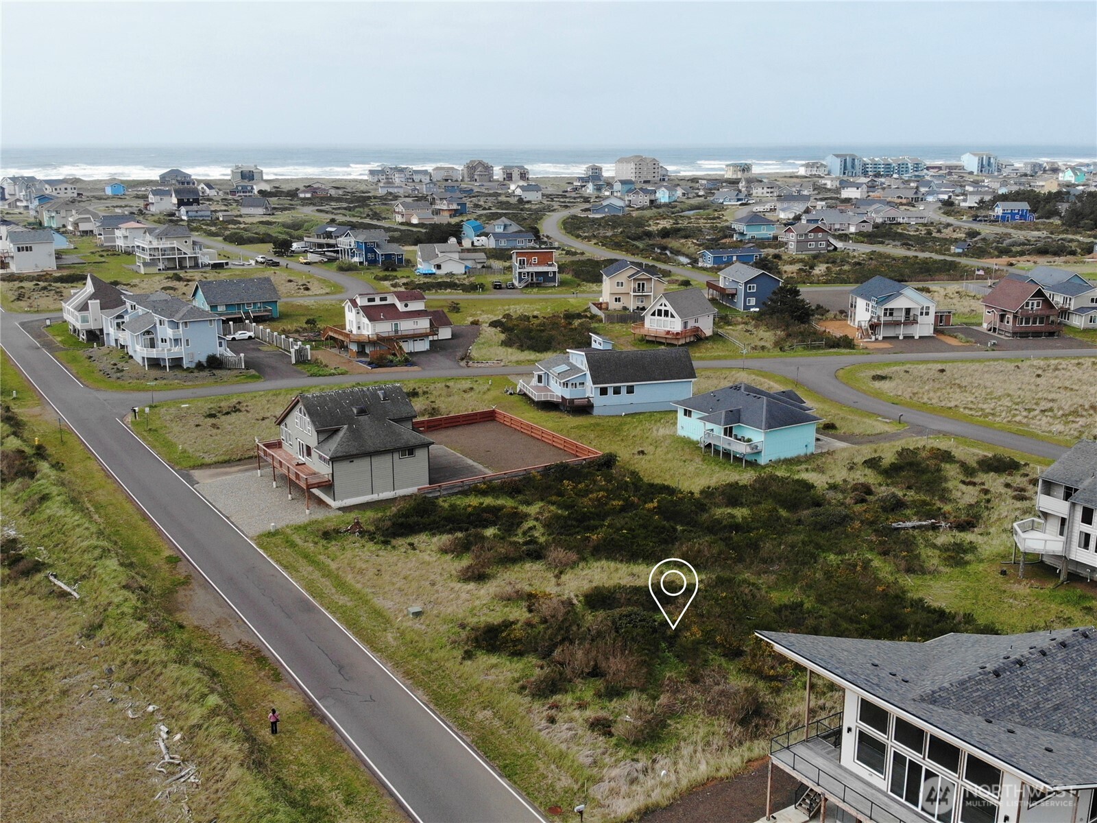 1493 E Ocean Shores Boulevard Property Photo 9