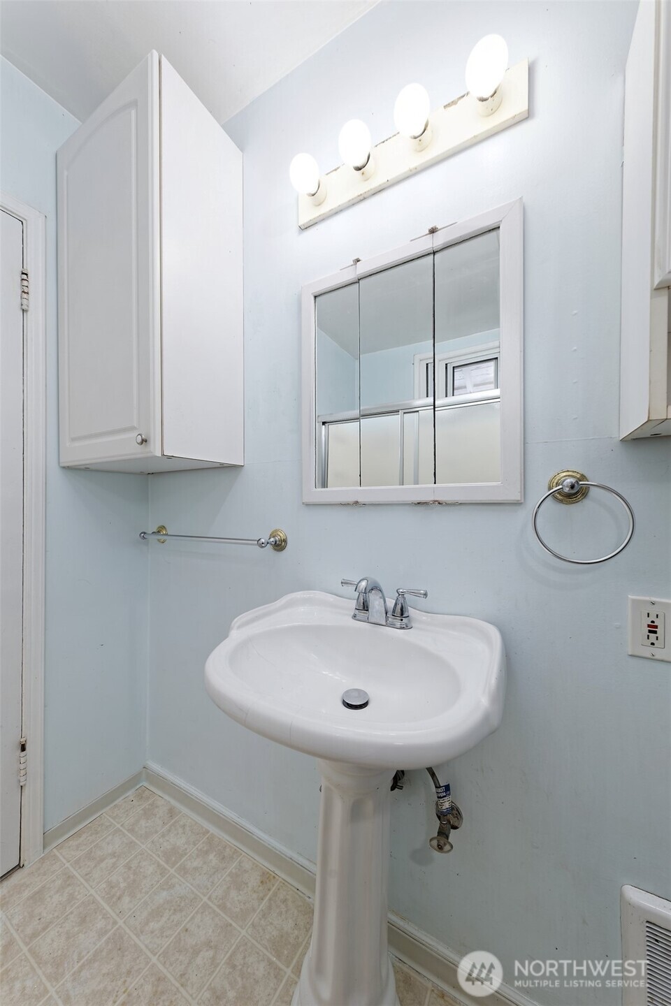 1514 Summit Drive Property Photo 10