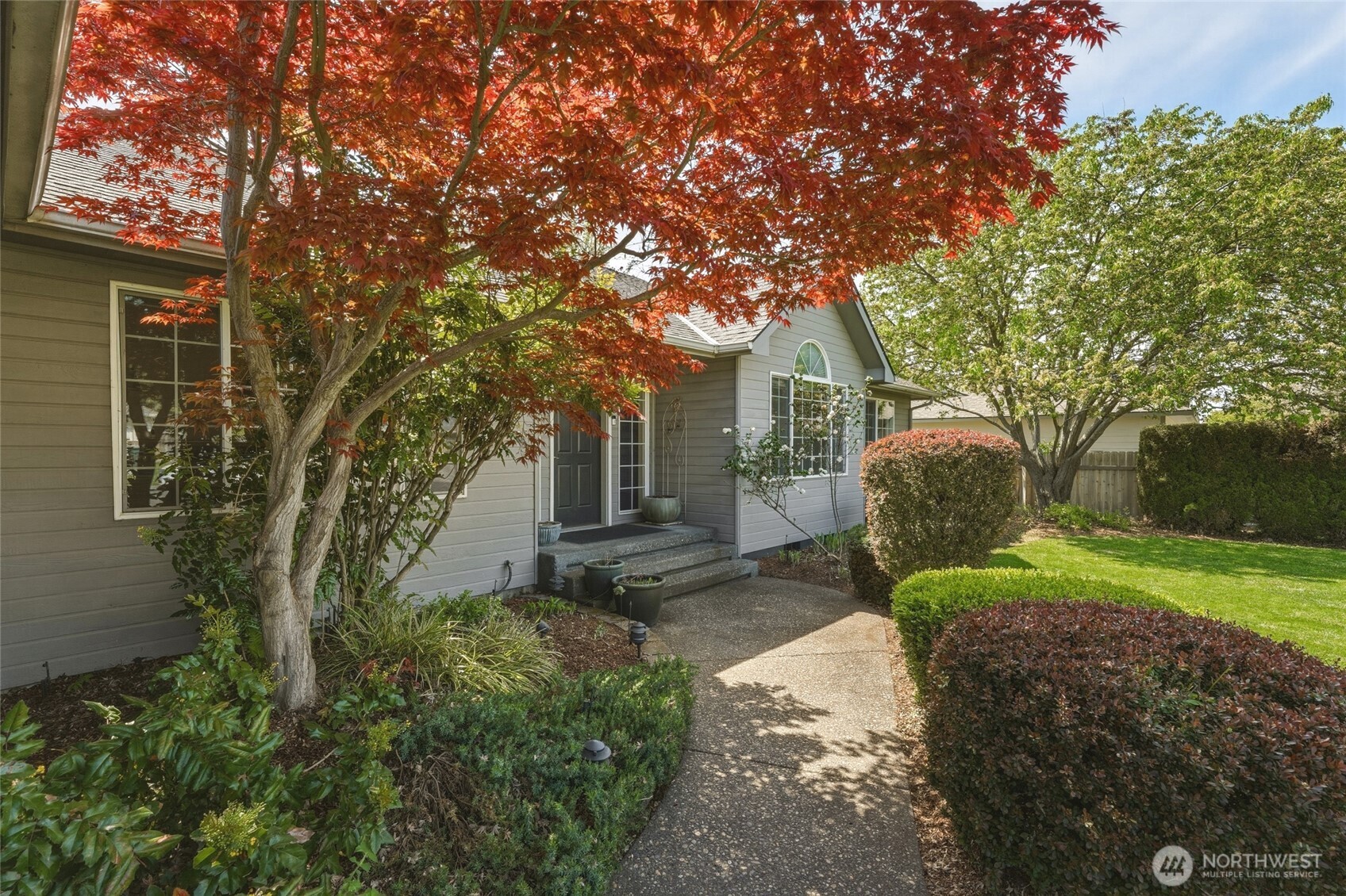 2040 Wallace Street Property Photo 5