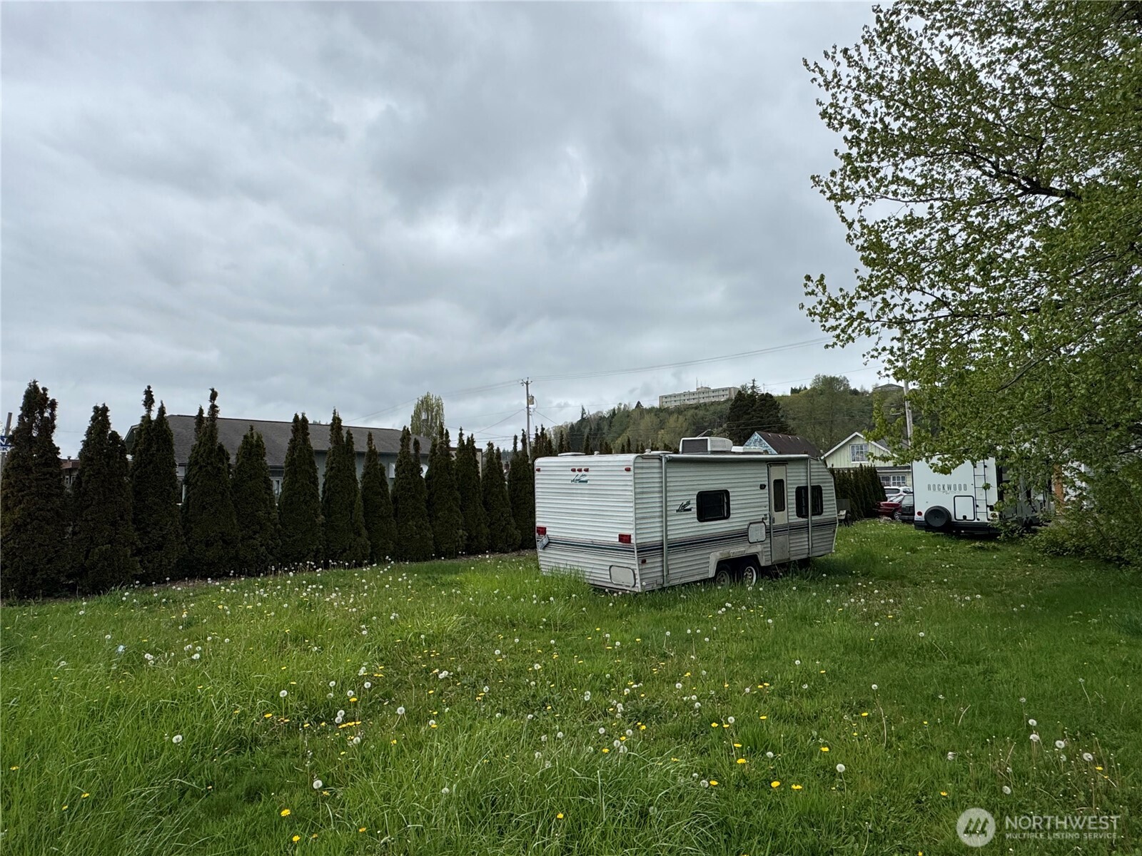 2210 Simpson Avenue Property Photo 2