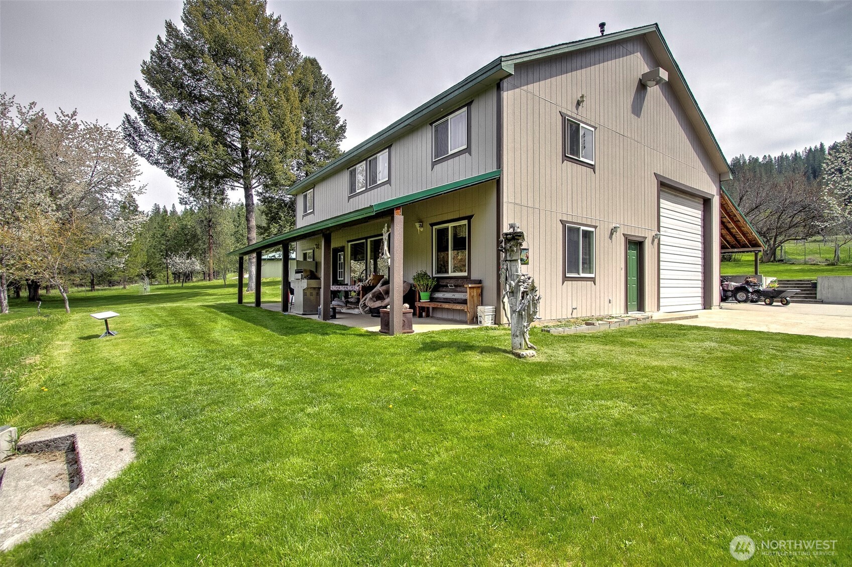 6731 River Way Property Photo 3