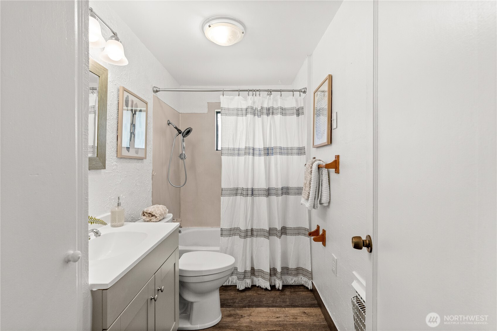 1209 Wheeler Street Property Photo 9