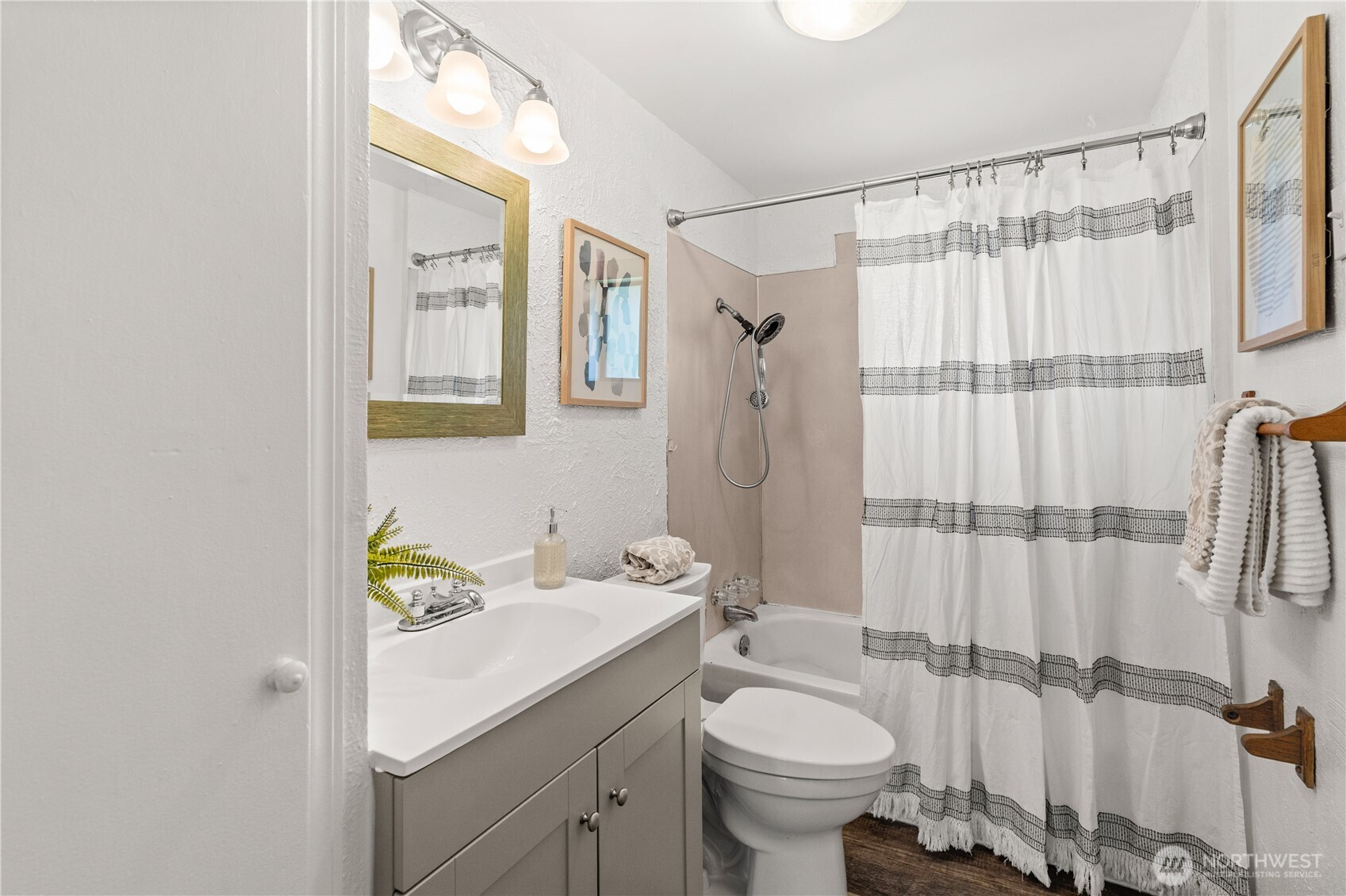 1209 Wheeler Street Property Photo 16