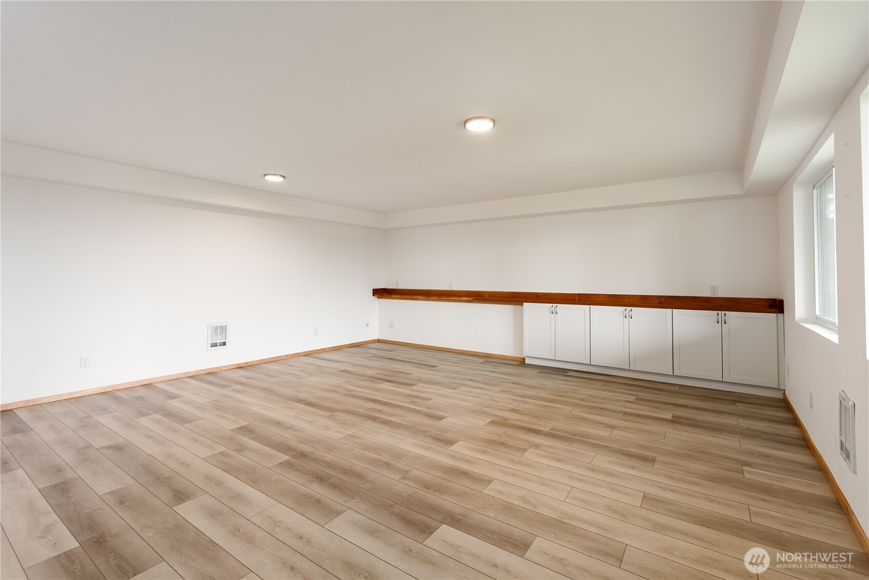 8745 Semiahmoo Drive Property Photo 33