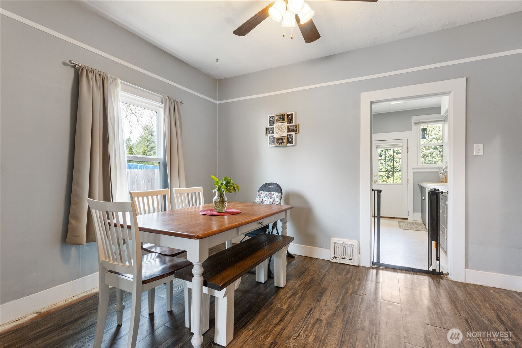 210 Rosewood Street Property Photo 10