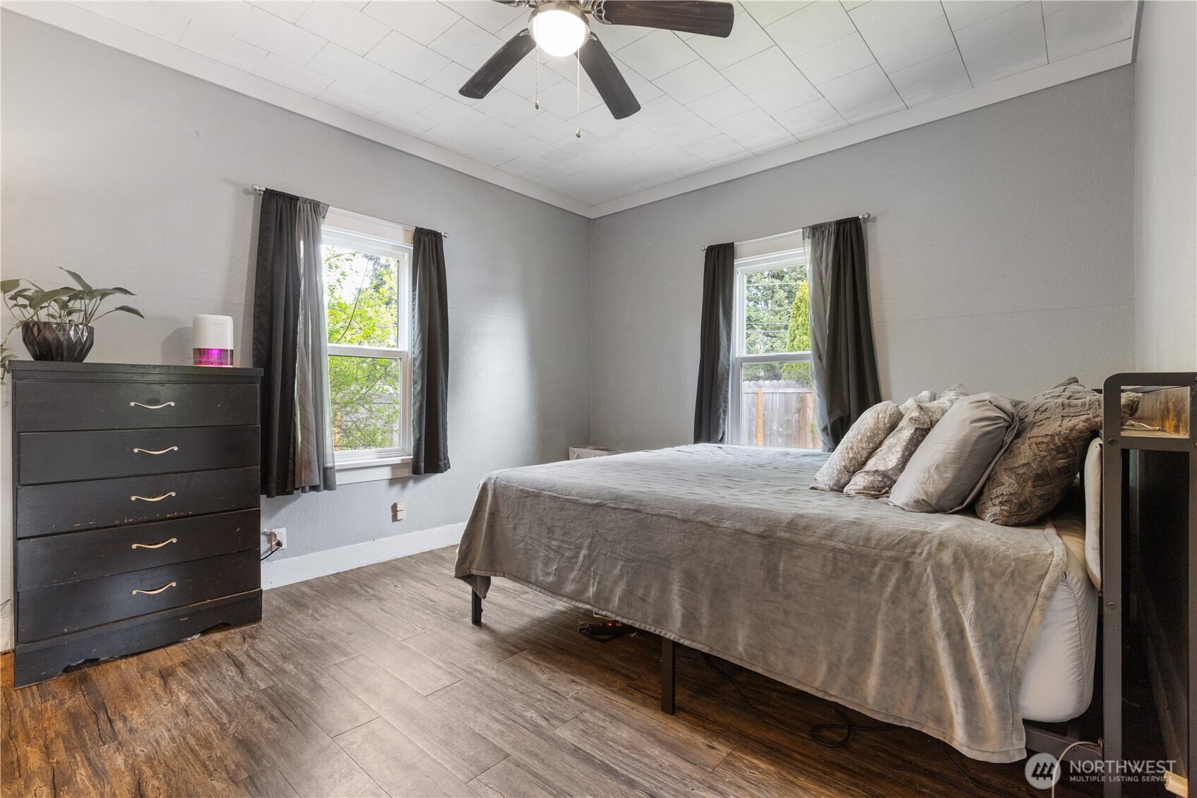 210 Rosewood Street Property Photo 13