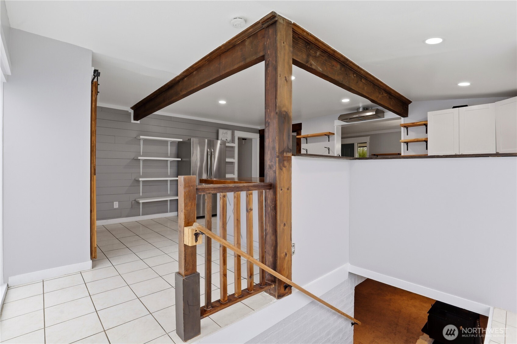 4807 N Howard Street Property Photo 14