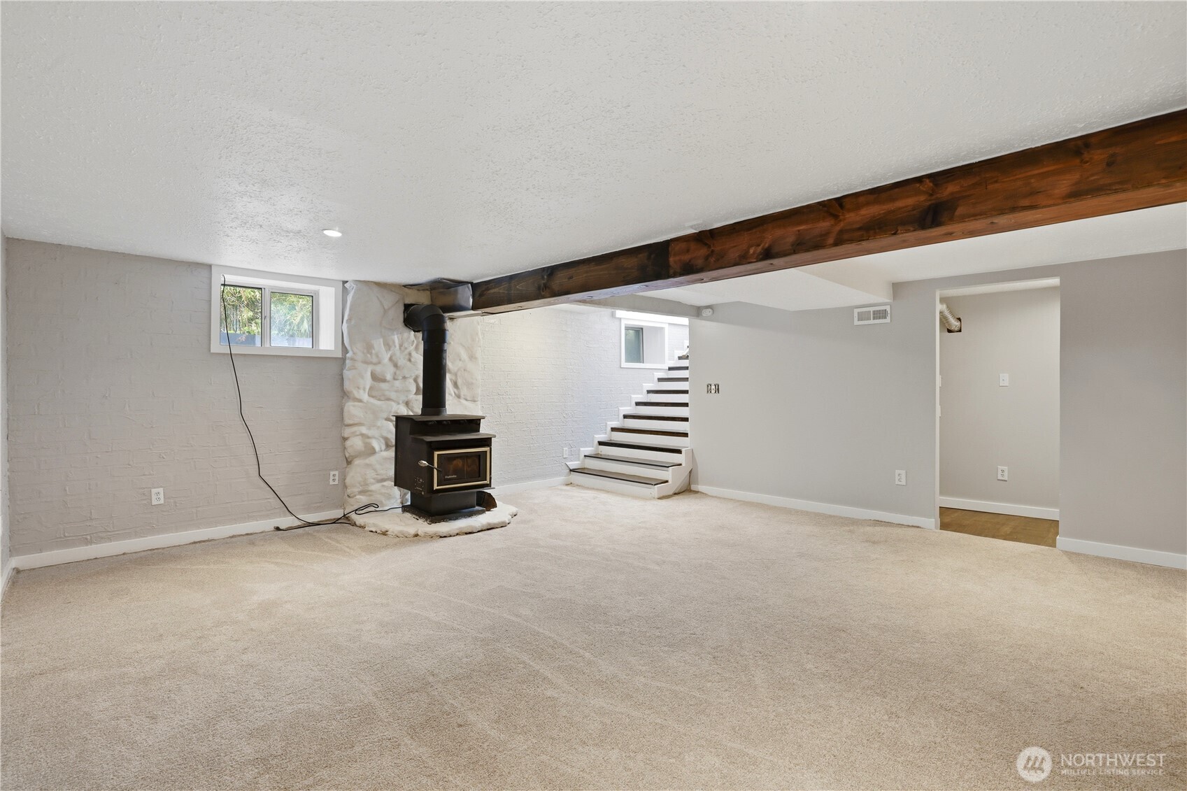 4807 N Howard Street Property Photo 19