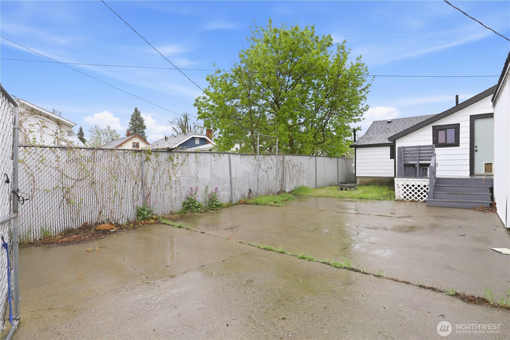 4807 N Howard Street Property Photo 28