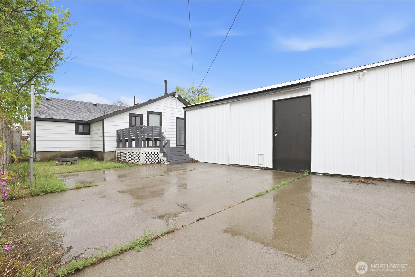 4807 N Howard Street Property Photo 29