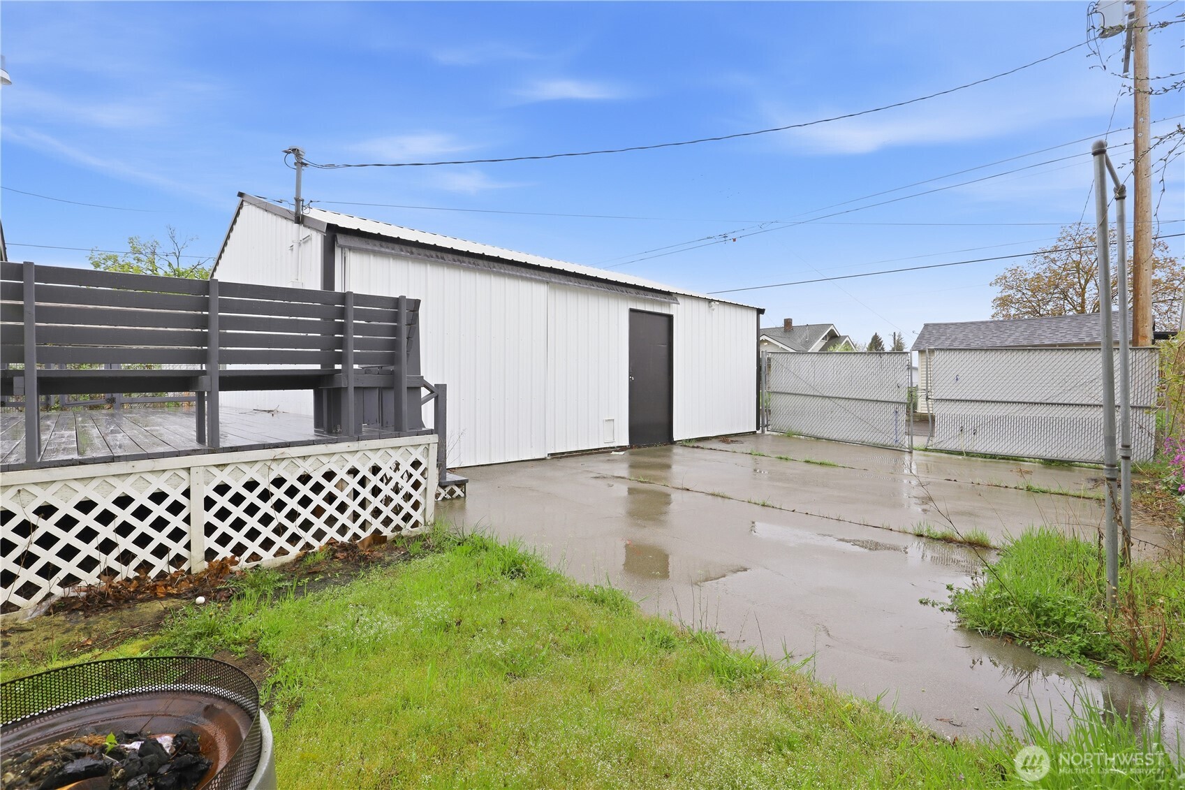 4807 N Howard Street Property Photo 30