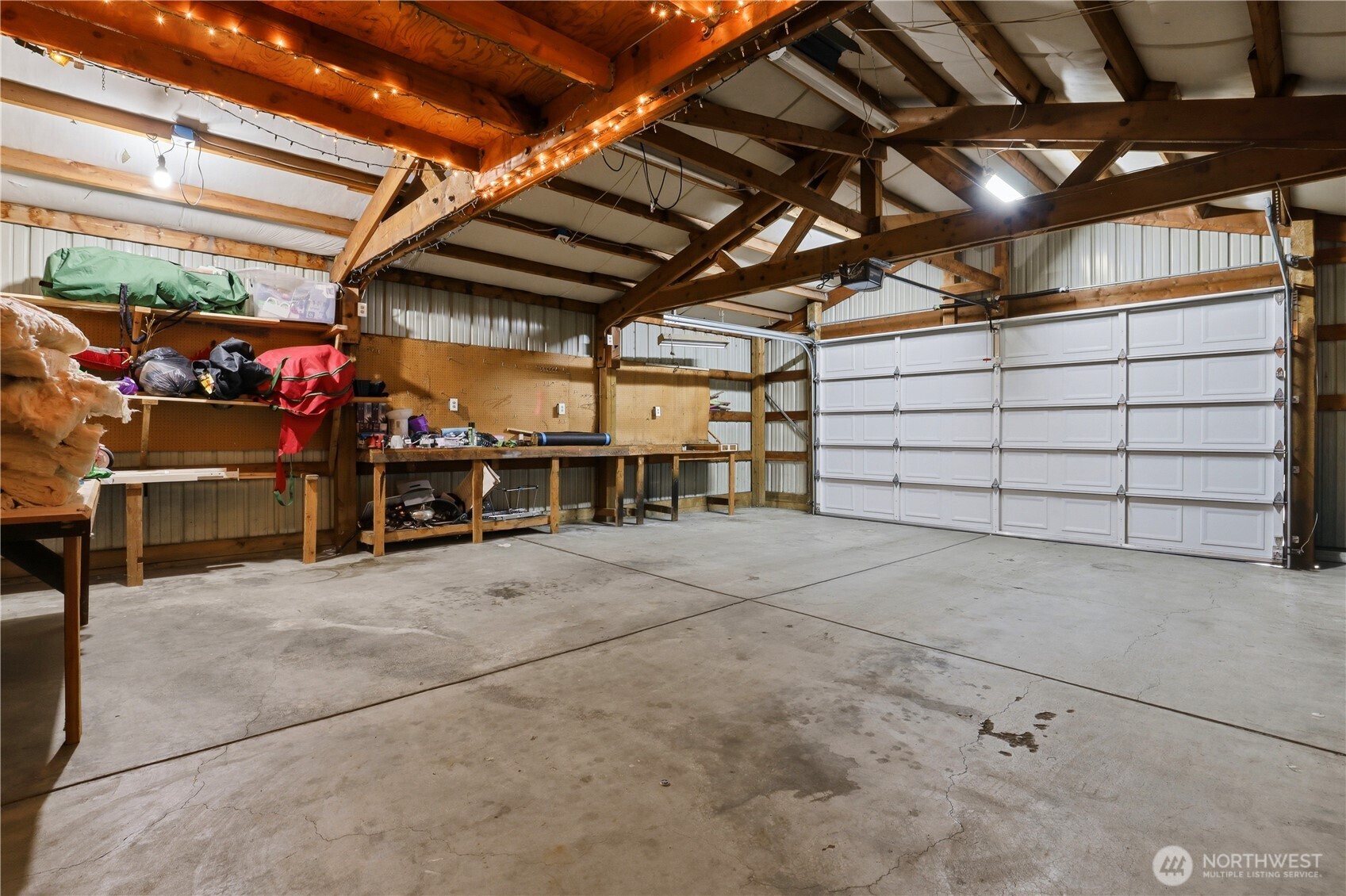 4807 N Howard Street Property Photo 33