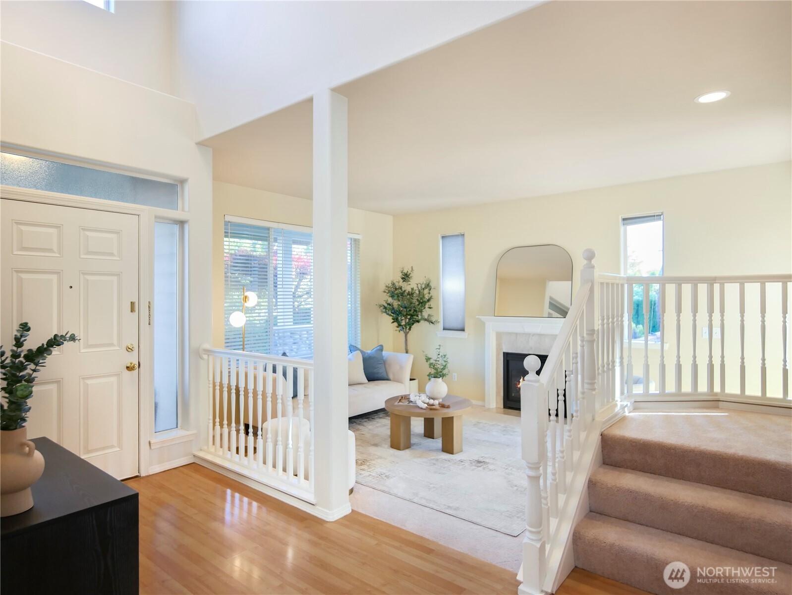 1818 Beacon Court Property Photo 6