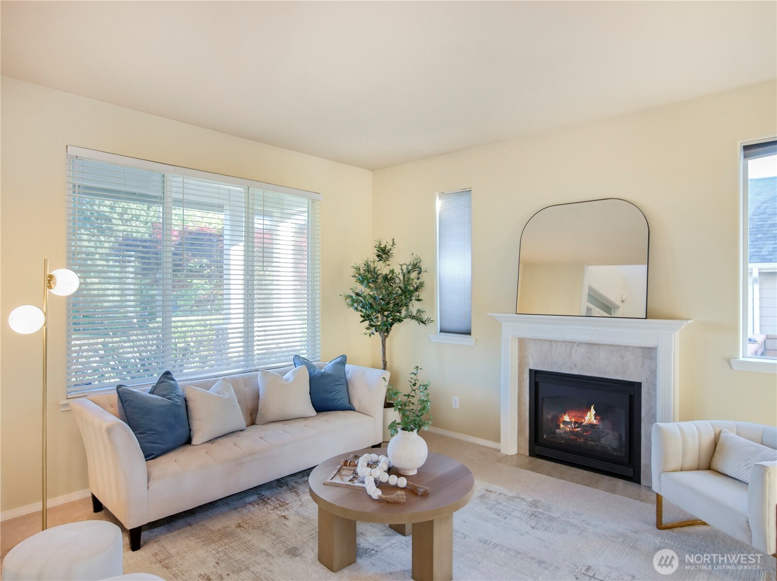 1818 Beacon Court Property Photo 7
