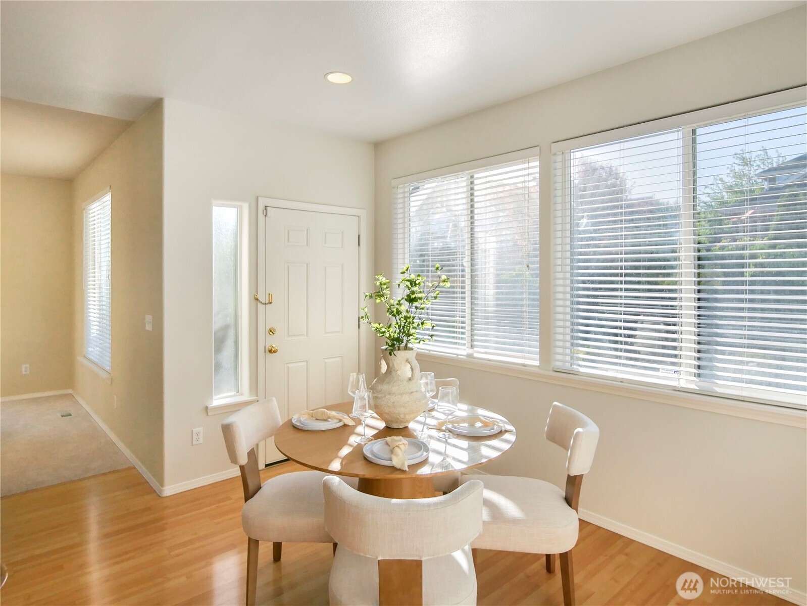 1818 Beacon Court Property Photo 16