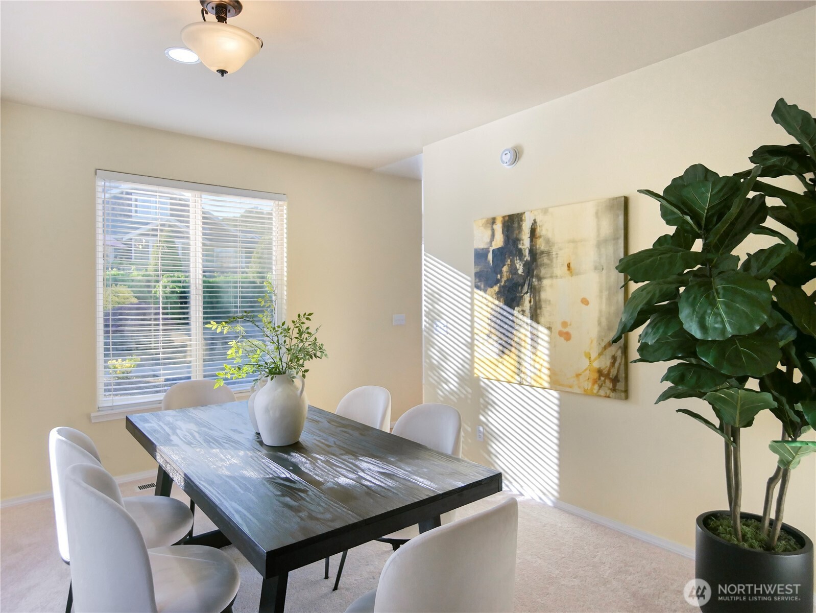 1818 Beacon Court Property Photo 18