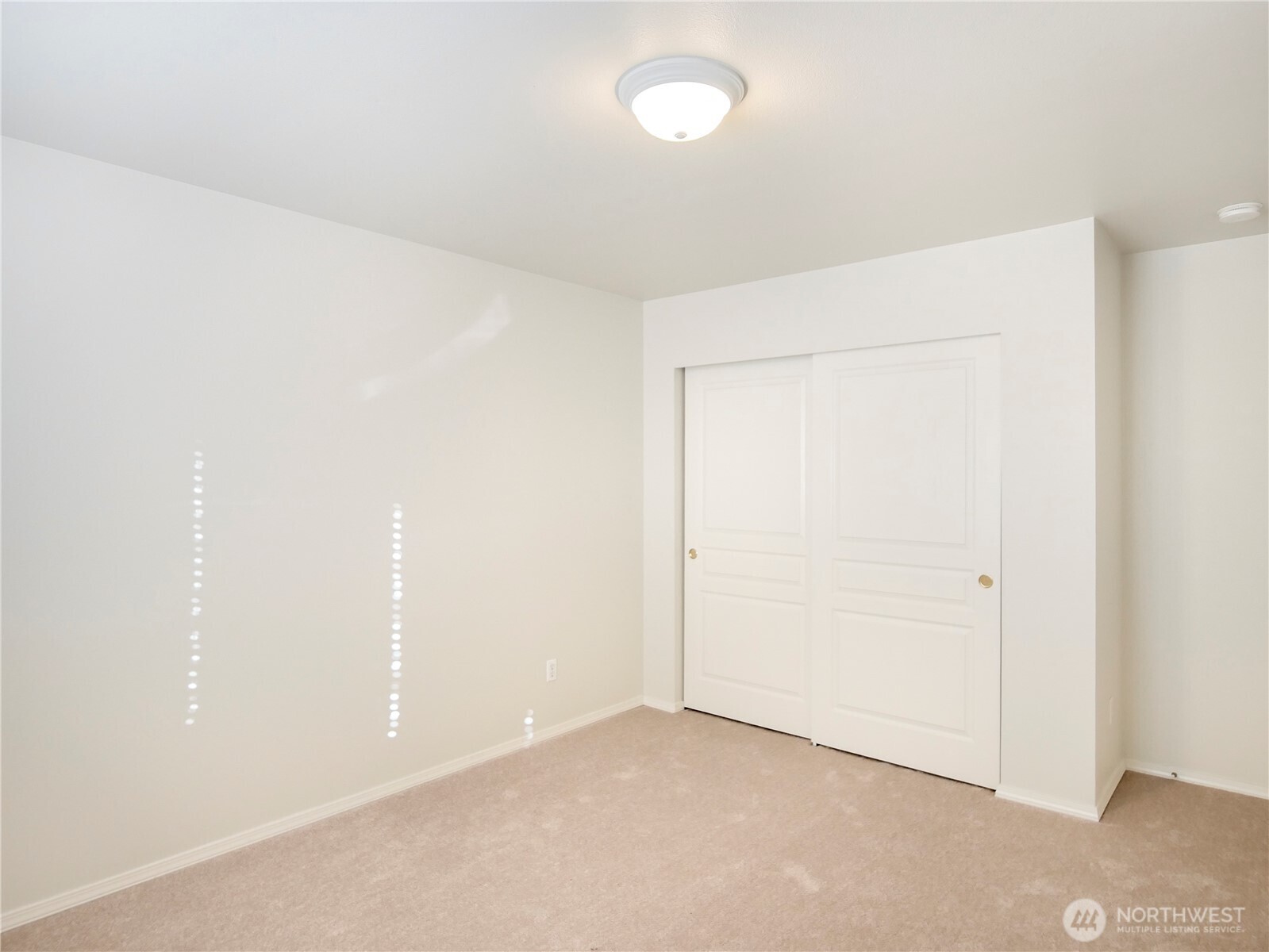 1818 Beacon Court Property Photo 27