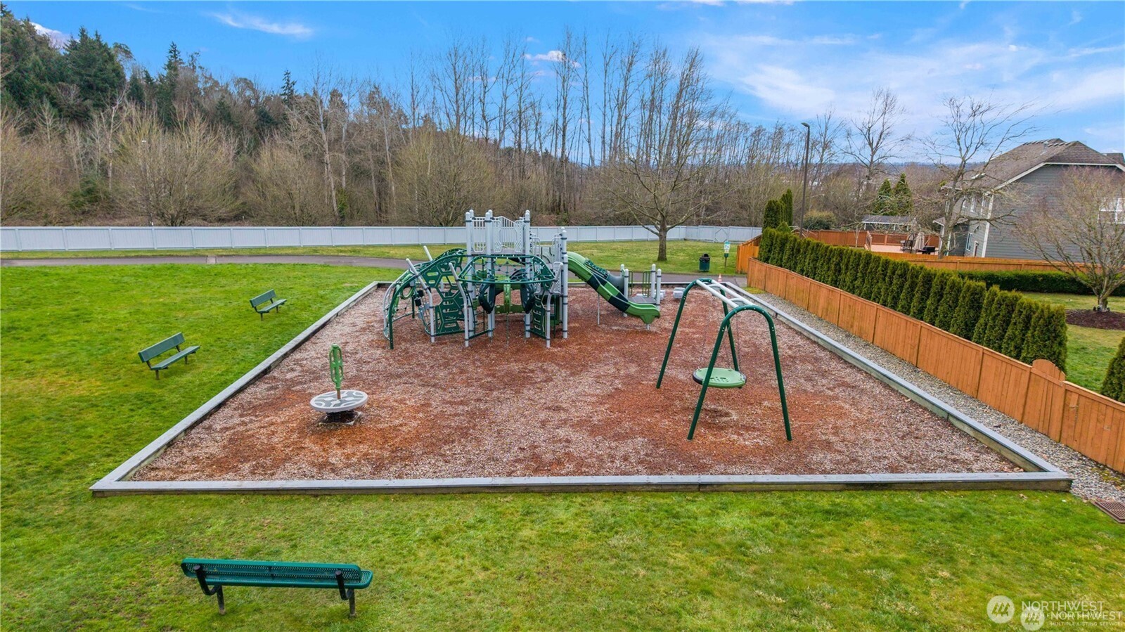1818 Beacon Court Property Photo 37