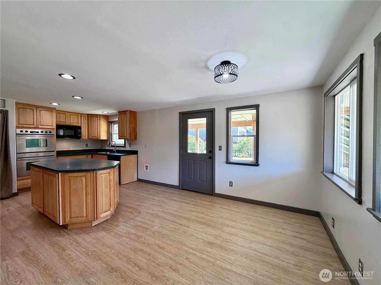 334 Sand Dune Avenue Property Photo 18