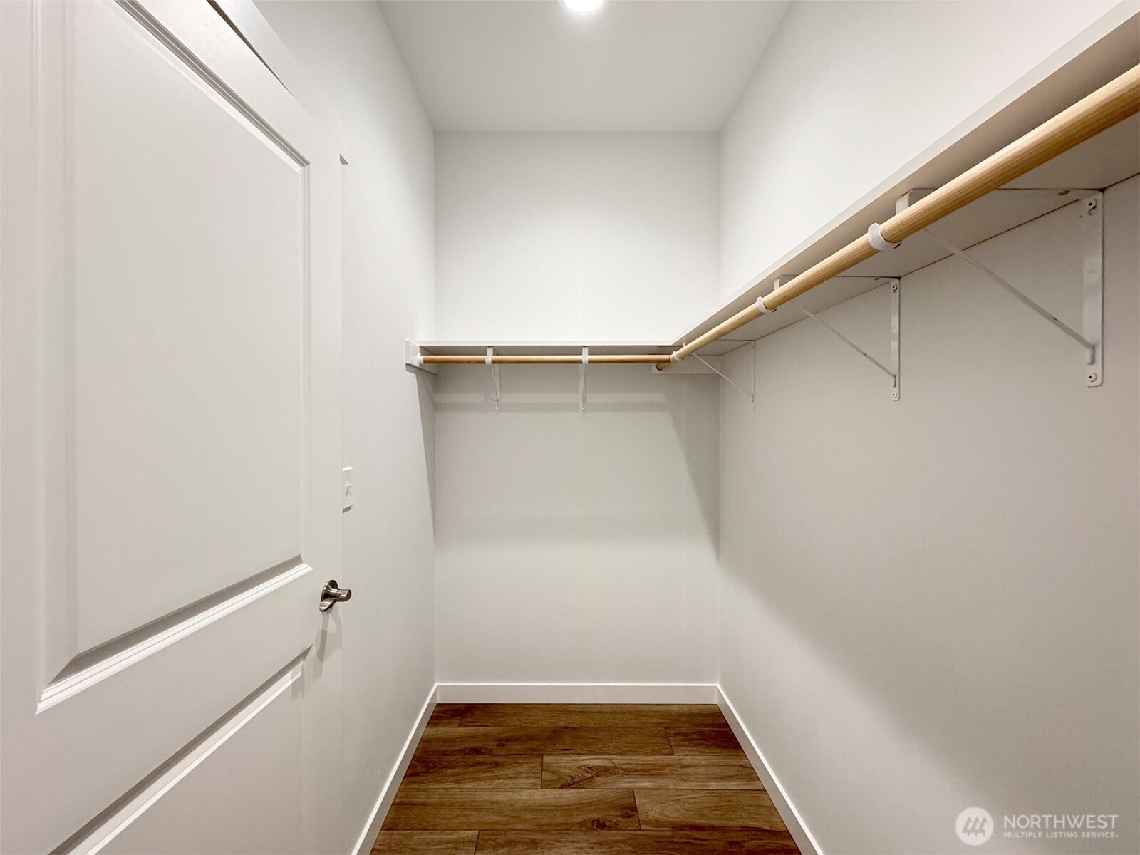 1413 Discovery Loop Property Photo 27