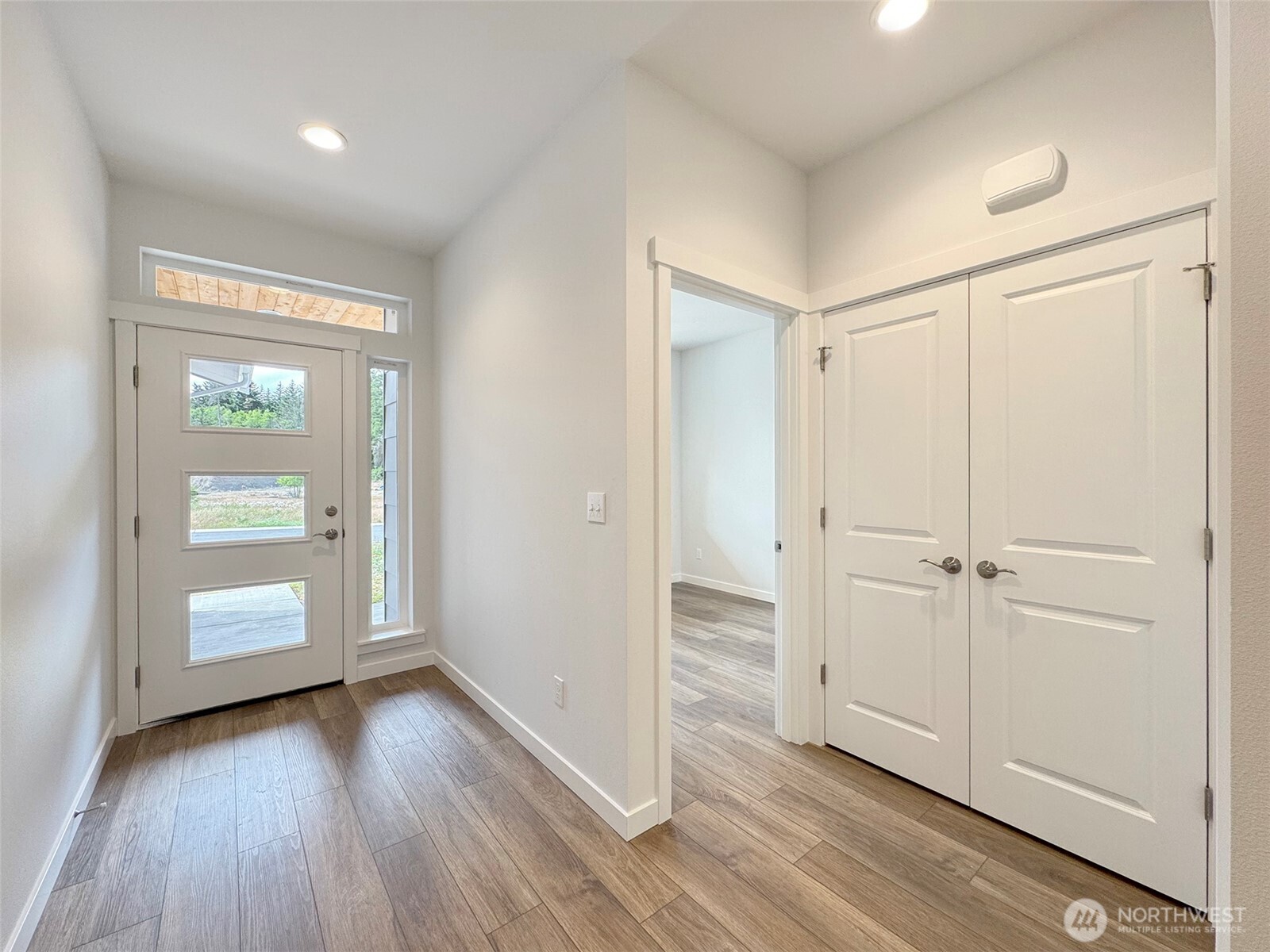 1413 Discovery Loop Property Photo 28