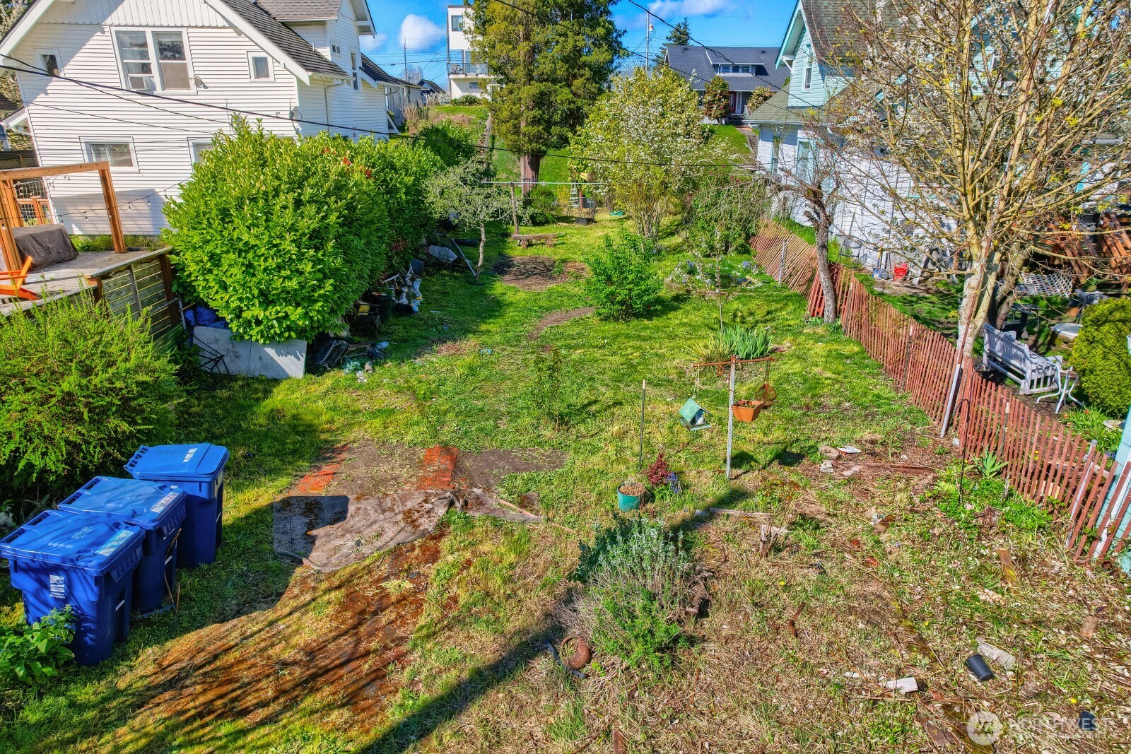 1715 S Sheridan Avenue Property Photo 2