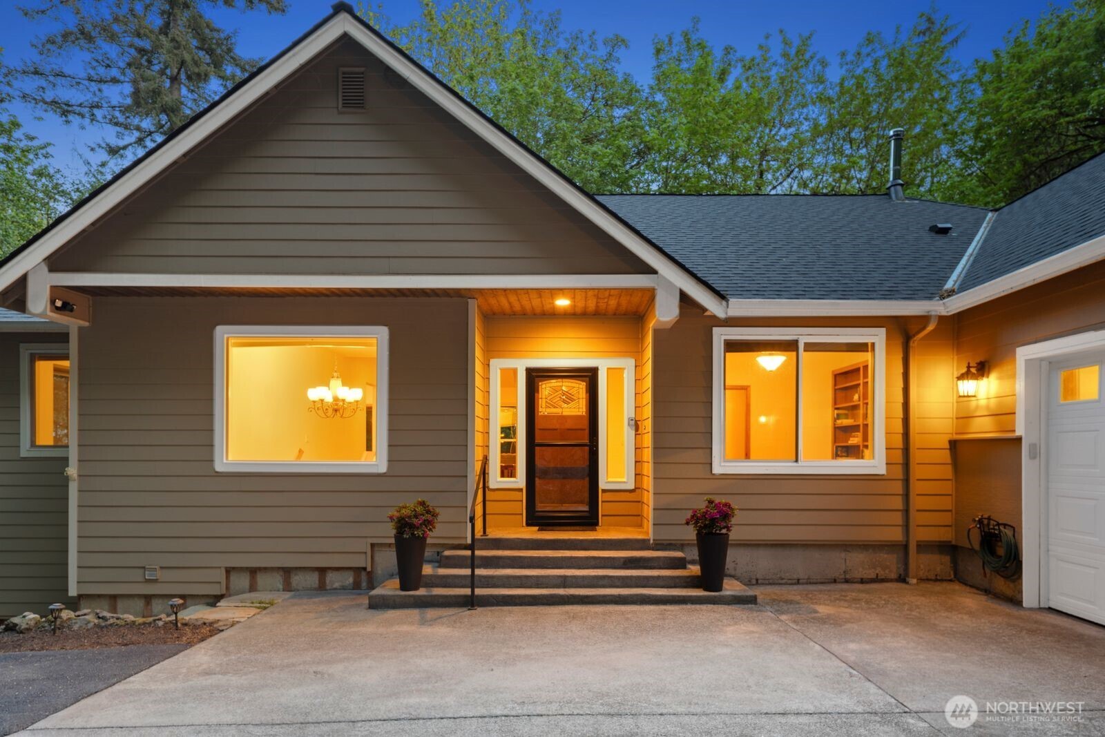 14925 180th Place Property Photo 1