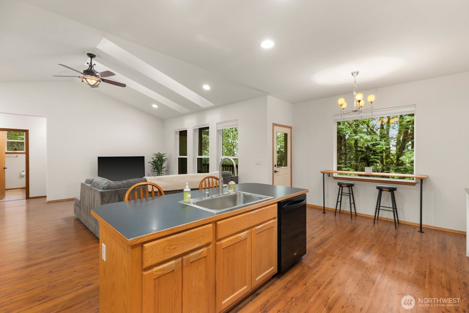 14925 180th Place Property Photo 14
