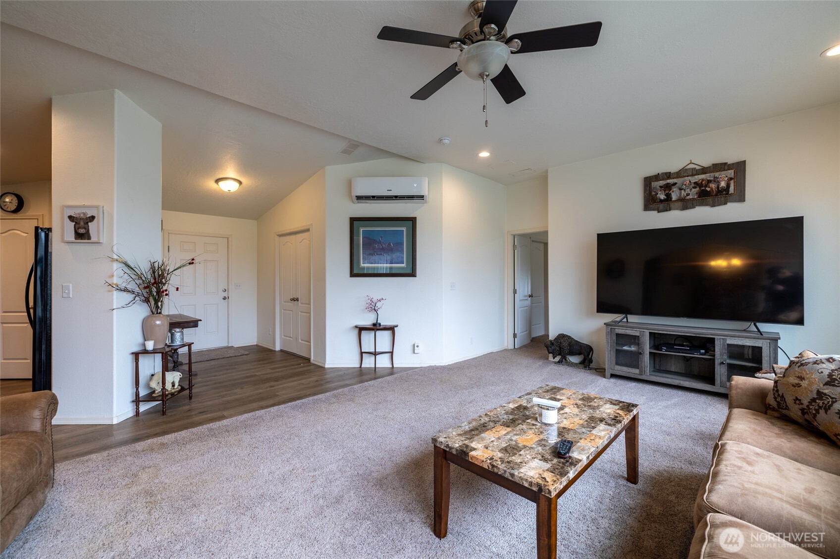 122 Doty Street Property Photo 4